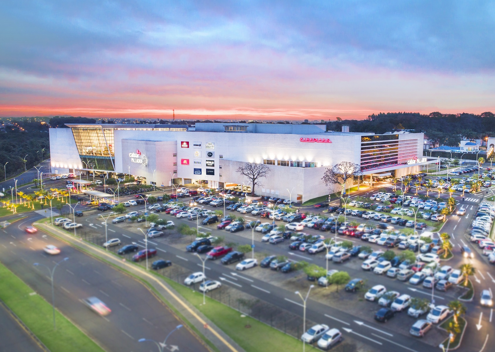 Faça parte de um dos maiores Shoppings do Paraná!